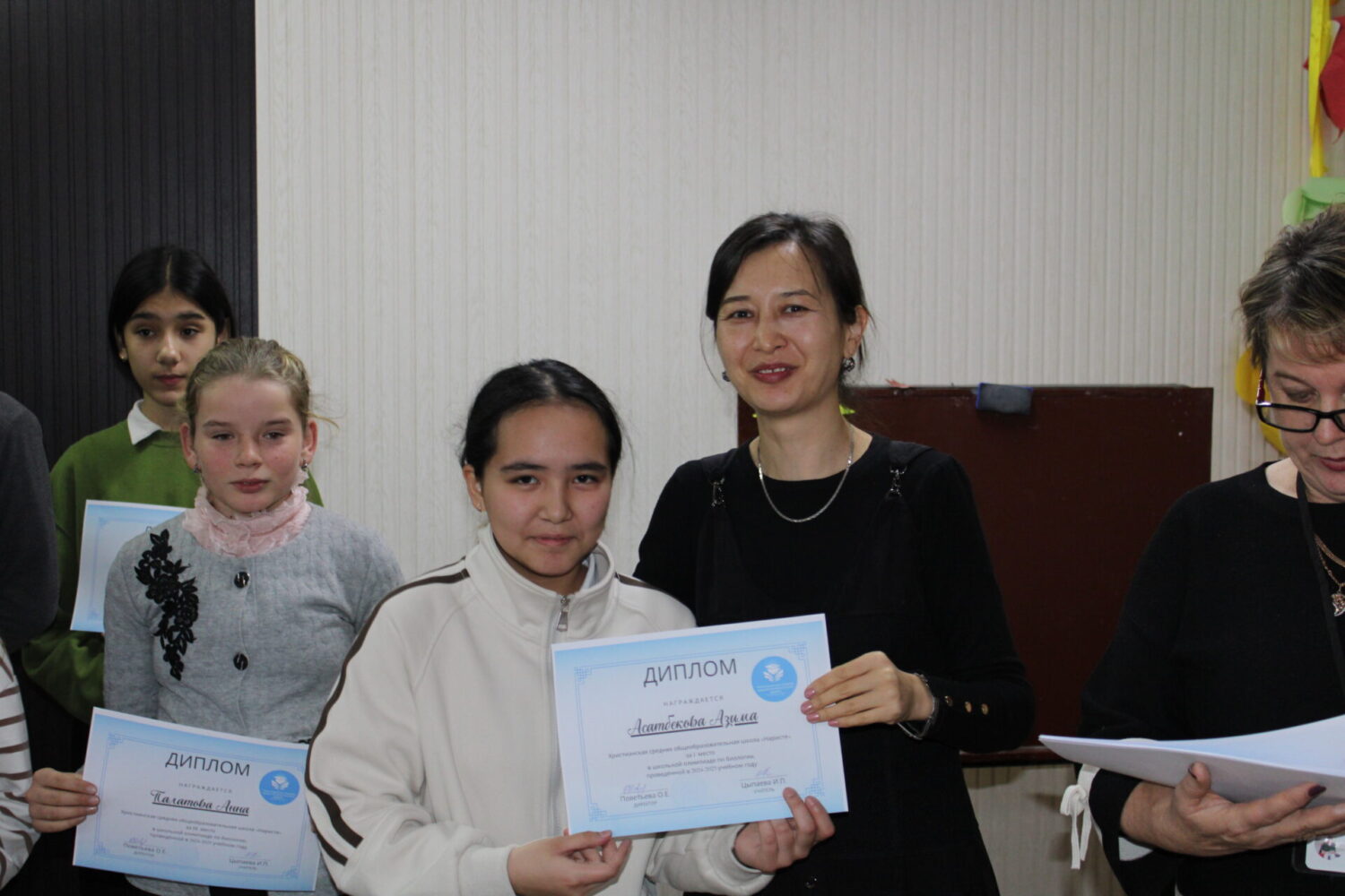 Школьный тур предметных олимпиад в школе «Наристе» 🎓✨