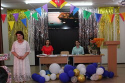 🎉 Последний звонок, экзамены и вручение аттестатов в Христианской СОШ «Наристе» 🎓📚