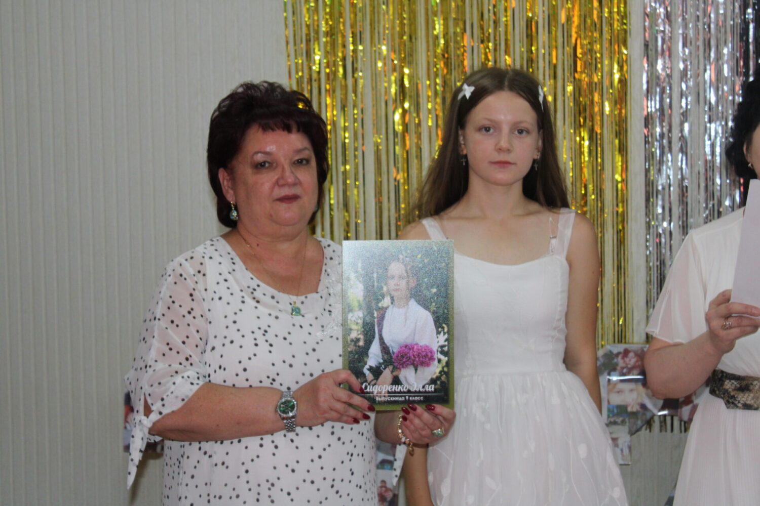 🎉 Последний звонок, экзамены и вручение аттестатов в Христианской СОШ «Наристе» 🎓📚