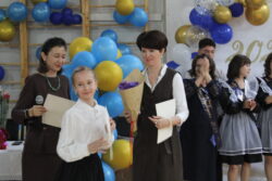 🎉 Последний звонок, экзамены и вручение аттестатов в Христианской СОШ «Наристе» 🎓📚