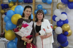 🎉 Последний звонок, экзамены и вручение аттестатов в Христианской СОШ «Наристе» 🎓📚